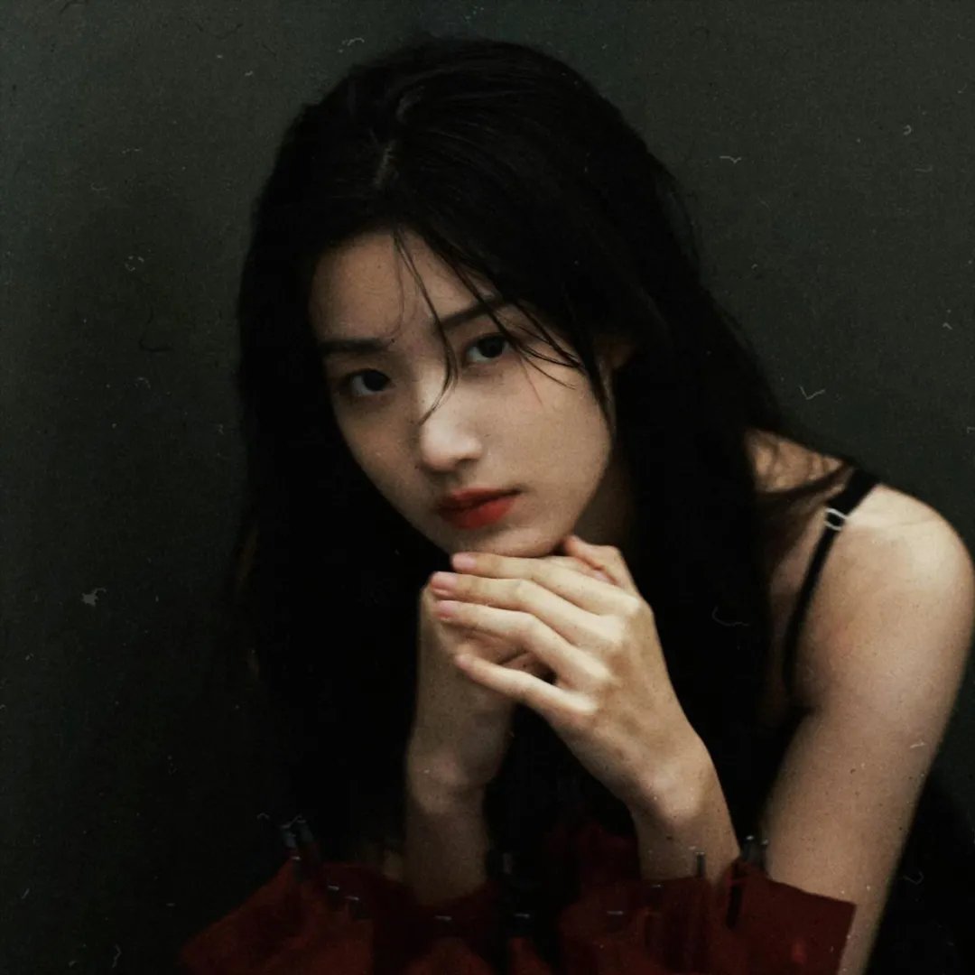 女富豪的美丽与哀愁